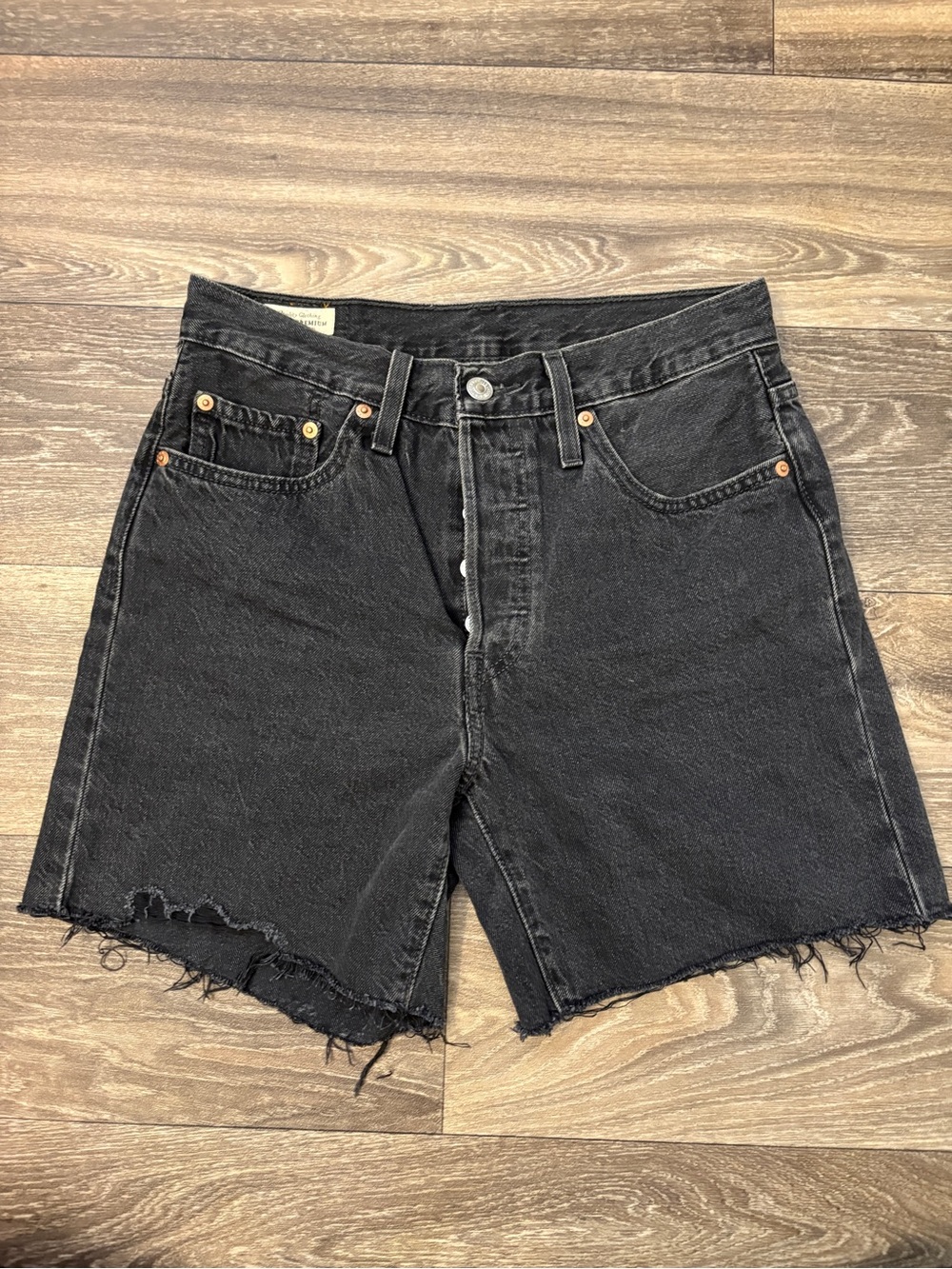 Levi’s 501 Black Denim Cutoff Shorts Raw Hem Size 27